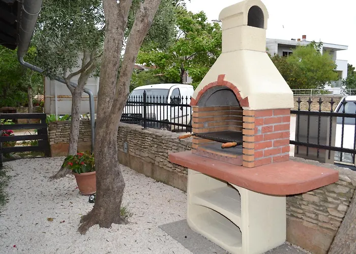 Apartments Kiki 150 Meters To The Beach